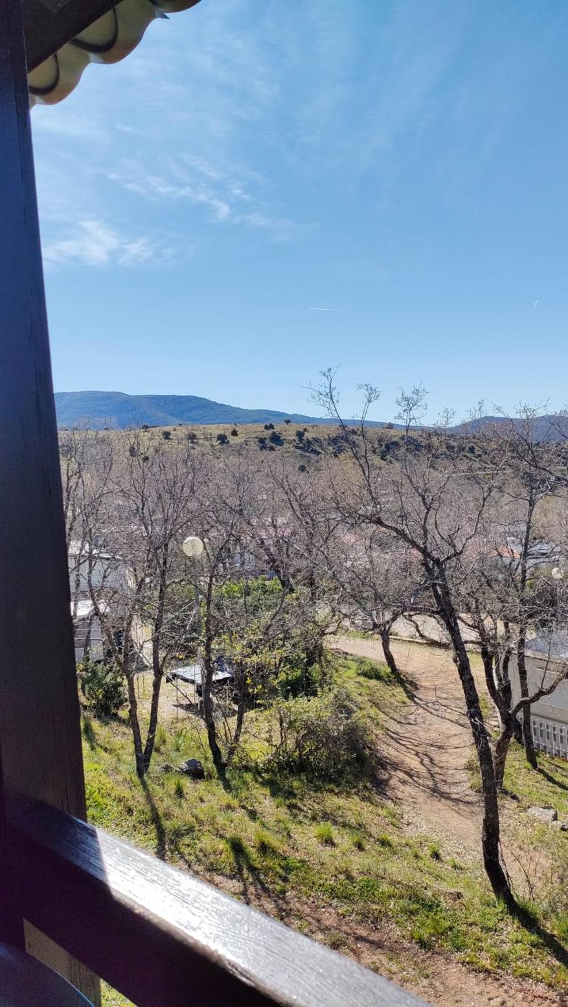 Camping De Cervera De Buitrago Екстериор снимка